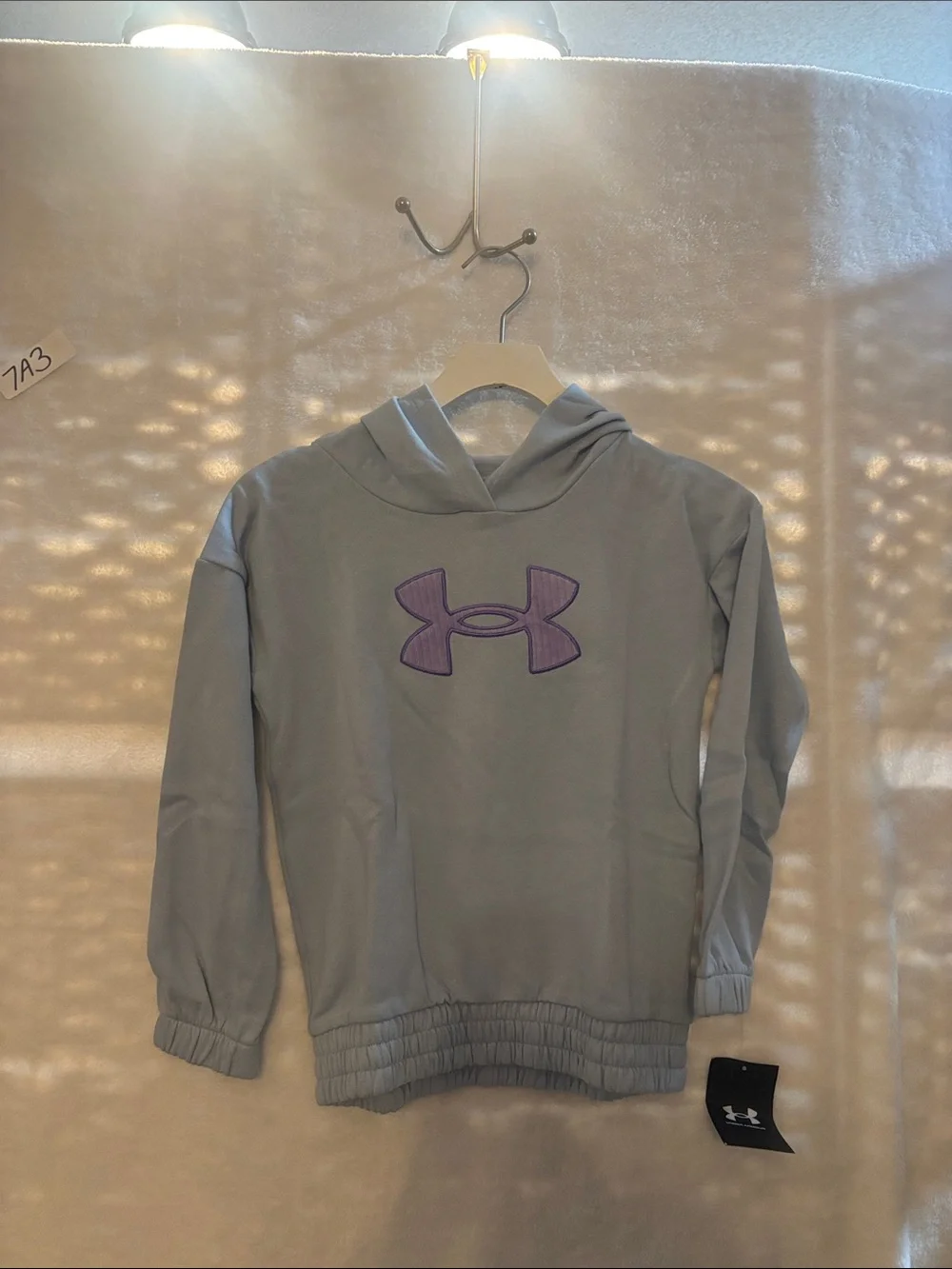 Under armor girls size 6 2 piece set NWT